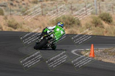 media/Apr-19-2025-AHRMA (Sat) [[3d98ca3309]]/Race/Group 8/Turn 4/